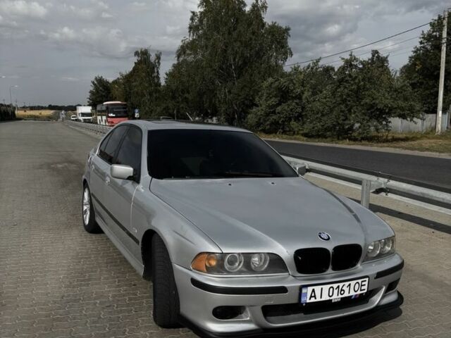 Сірий БМВ 5 Серія, об'ємом двигуна 3.5 л та пробігом 3 тис. км за 5000 $, фото 1 на Automoto.ua