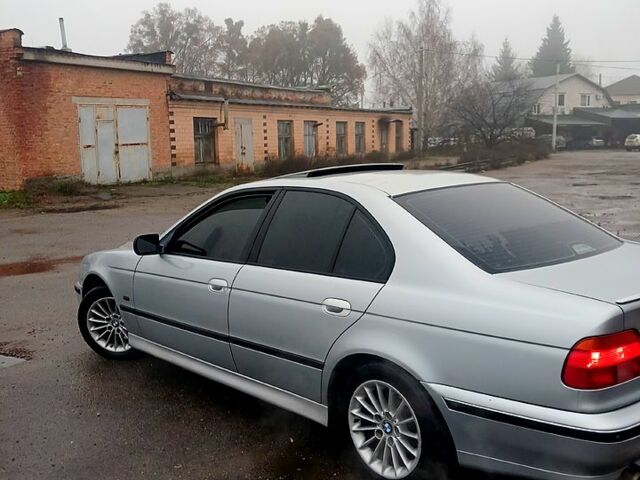 Серый БМВ 5 Серия, объемом двигателя 2.5 л и пробегом 0 тыс. км за 4200 $, фото 6 на Automoto.ua