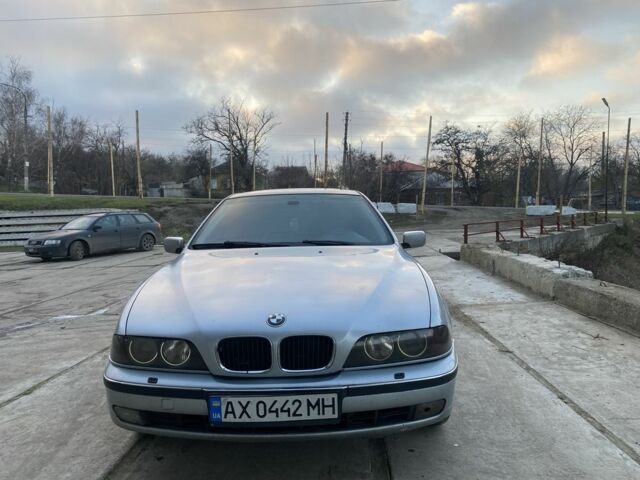 Серый БМВ 5 Серия, объемом двигателя 2.5 л и пробегом 500 тыс. км за 3500 $, фото 4 на Automoto.ua