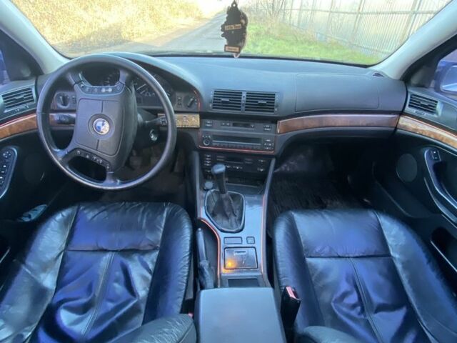 Серый БМВ 5 Серия, объемом двигателя 2 л и пробегом 200 тыс. км за 2950 $, фото 5 на Automoto.ua