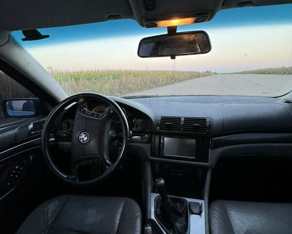 Сірий БМВ 5 Серія, об'ємом двигуна 2.5 л та пробігом 326 тис. км за 3500 $, фото 14 на Automoto.ua