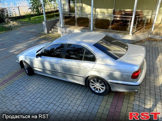 Сірий БМВ 5 Серія, об'ємом двигуна 2.5 л та пробігом 450 тис. км за 3300 $, фото 4 на Automoto.ua