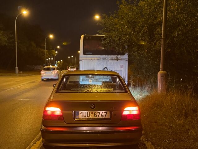 Сірий БМВ 5 Серія, об'ємом двигуна 2.5 л та пробігом 261 тис. км за 4500 $, фото 1 на Automoto.ua