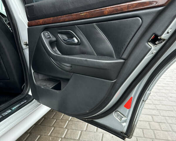 Сірий БМВ 5 Серія, об'ємом двигуна 2.93 л та пробігом 350 тис. км за 6200 $, фото 16 на Automoto.ua