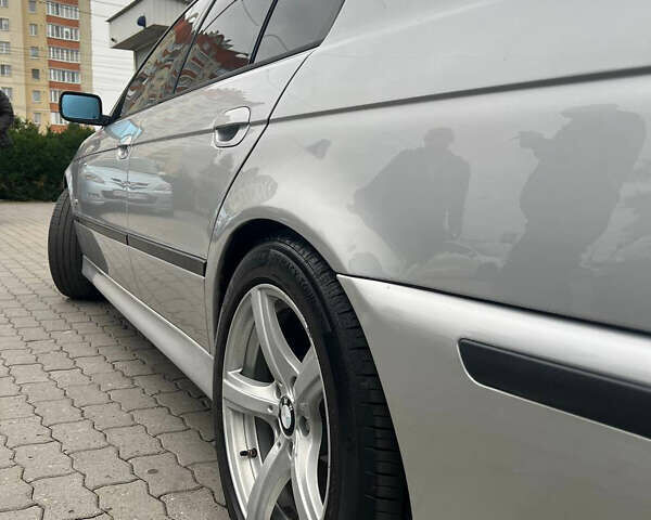Серый БМВ 5 Серия, объемом двигателя 2.8 л и пробегом 400 тыс. км за 6700 $, фото 6 на Automoto.ua