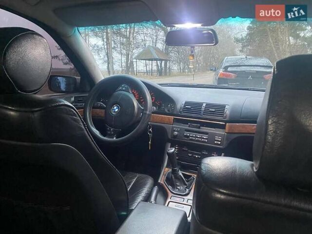 Серый БМВ 5 Серия, объемом двигателя 2 л и пробегом 414 тыс. км за 4000 $, фото 4 на Automoto.ua