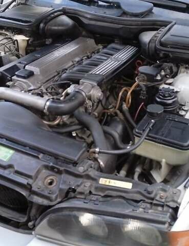 Серый БМВ 5 Серия, объемом двигателя 2.5 л и пробегом 150 тыс. км за 4300 $, фото 4 на Automoto.ua