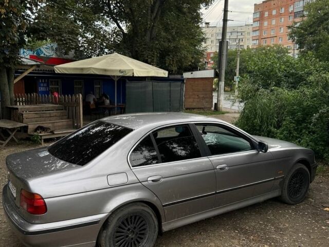 Сірий БМВ 5 Серія, об'ємом двигуна 2.5 л та пробігом 260 тис. км за 5500 $, фото 5 на Automoto.ua