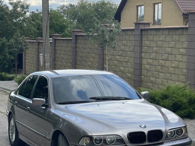 Серый БМВ 5 Серия, объемом двигателя 2 л и пробегом 341 тыс. км за 5800 $, фото 17 на Automoto.ua