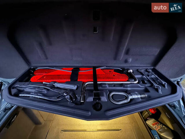 Сірий БМВ 5 Серія, об'ємом двигуна 2.5 л та пробігом 264 тис. км за 6000 $, фото 23 на Automoto.ua