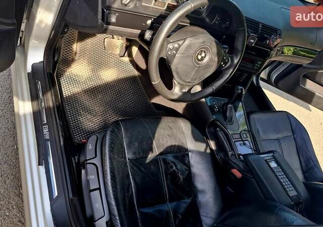 Серый БМВ 5 Серия, объемом двигателя 2.8 л и пробегом 450 тыс. км за 5500 $, фото 6 на Automoto.ua