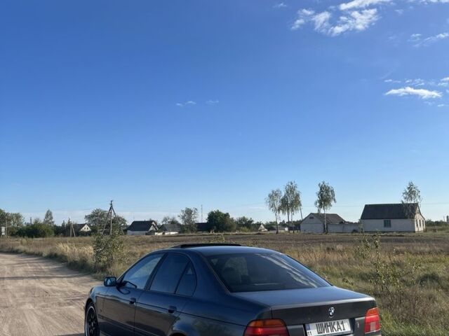 Сірий БМВ 5 Серія, об'ємом двигуна 2.8 л та пробігом 290 тис. км за 5200 $, фото 1 на Automoto.ua