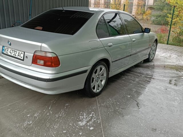 Сірий БМВ 5 Серія, об'ємом двигуна 2.9 л та пробігом 300 тис. км за 4200 $, фото 4 на Automoto.ua