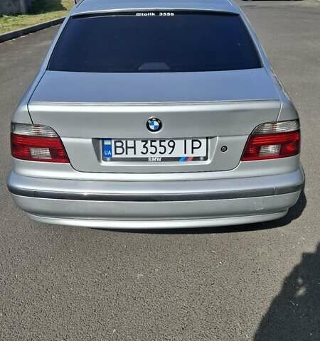 Серый БМВ 5 Серия, объемом двигателя 2.8 л и пробегом 450 тыс. км за 5500 $, фото 1 на Automoto.ua