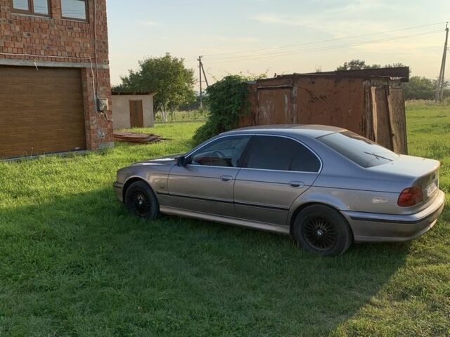 Сірий БМВ 5 Серія, об'ємом двигуна 2.5 л та пробігом 260 тис. км за 5500 $, фото 4 на Automoto.ua