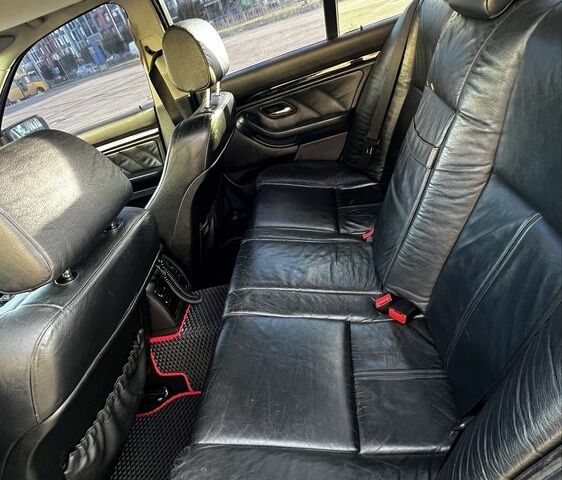 Сірий БМВ 5 Серія, об'ємом двигуна 2.5 л та пробігом 460 тис. км за 4700 $, фото 13 на Automoto.ua