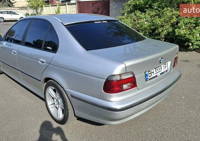 Серый БМВ 5 Серия, объемом двигателя 2.8 л и пробегом 450 тыс. км за 5500 $, фото 5 на Automoto.ua