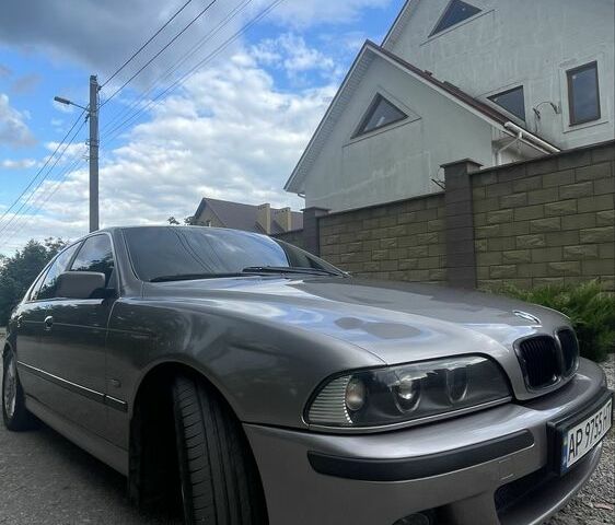 Серый БМВ 5 Серия, объемом двигателя 2 л и пробегом 341 тыс. км за 5800 $, фото 16 на Automoto.ua