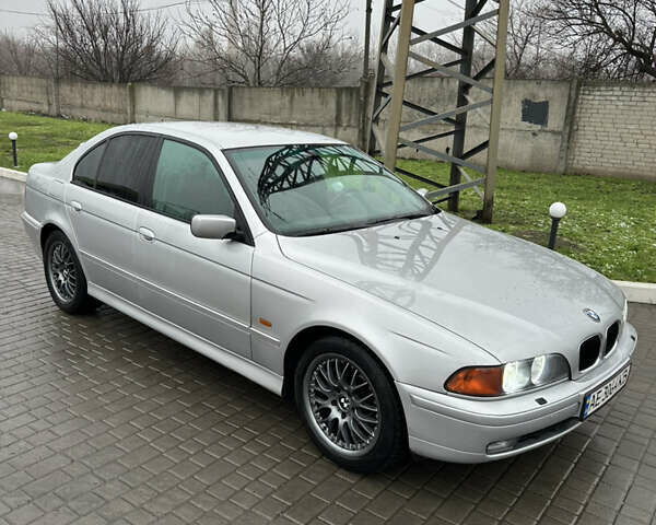 Сірий БМВ 5 Серія, об'ємом двигуна 2.93 л та пробігом 350 тис. км за 6200 $, фото 6 на Automoto.ua