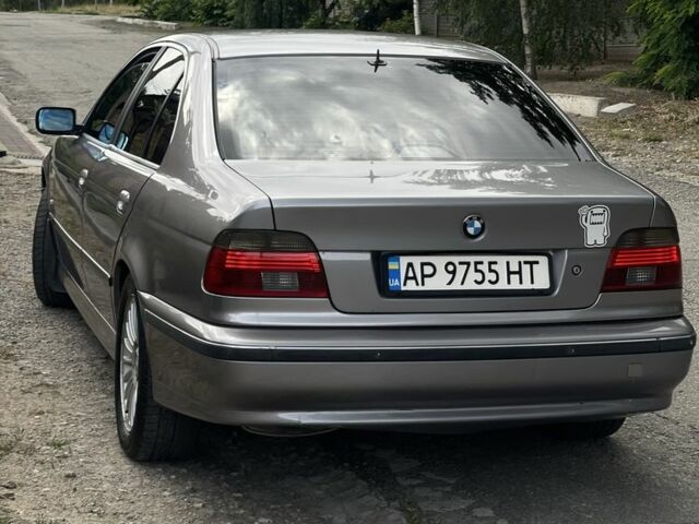 Серый БМВ 5 Серия, объемом двигателя 2 л и пробегом 341 тыс. км за 5800 $, фото 9 на Automoto.ua