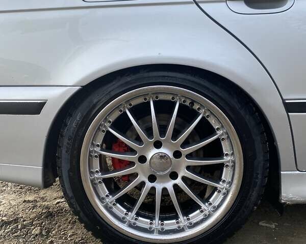 Серый БМВ 5 Серия, объемом двигателя 2 л и пробегом 330 тыс. км за 4200 $, фото 18 на Automoto.ua