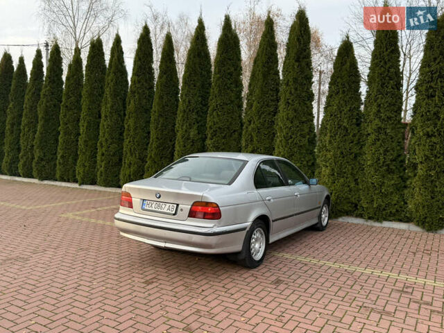 Серый БМВ 5 Серия, объемом двигателя 2.5 л и пробегом 436 тыс. км за 3350 $, фото 7 на Automoto.ua