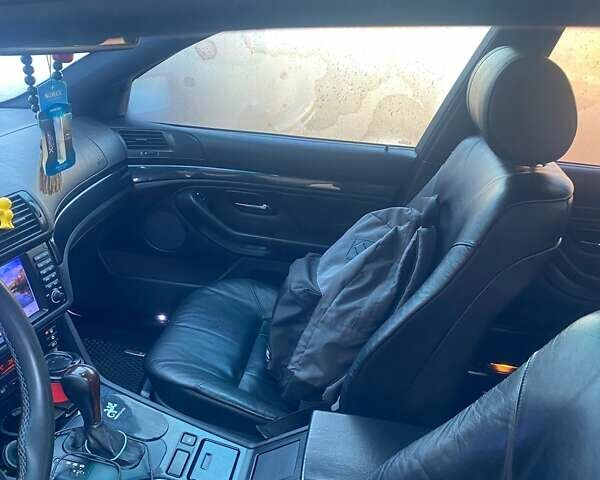 Серый БМВ 5 Серия, объемом двигателя 2.9 л и пробегом 390 тыс. км за 5700 $, фото 3 на Automoto.ua