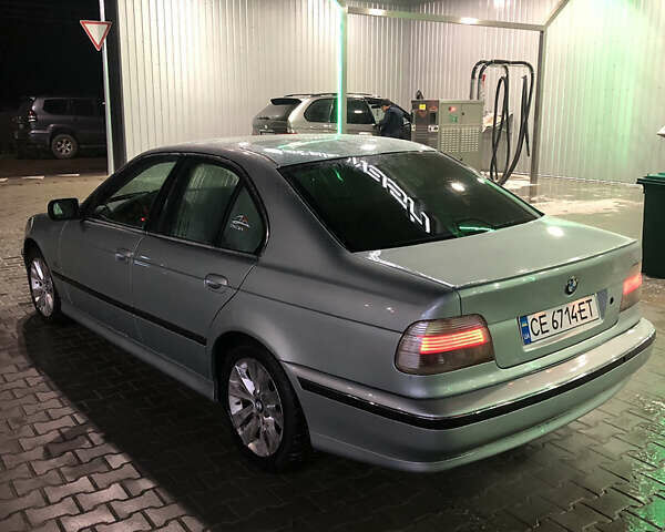 Серый БМВ 5 Серия, объемом двигателя 1.99 л и пробегом 248 тыс. км за 3800 $, фото 2 на Automoto.ua