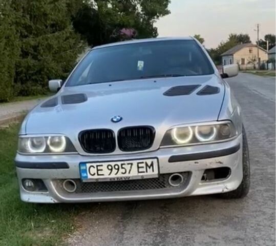 Серый БМВ 5 Серия, объемом двигателя 2.5 л и пробегом 400 тыс. км за 2800 $, фото 1 на Automoto.ua