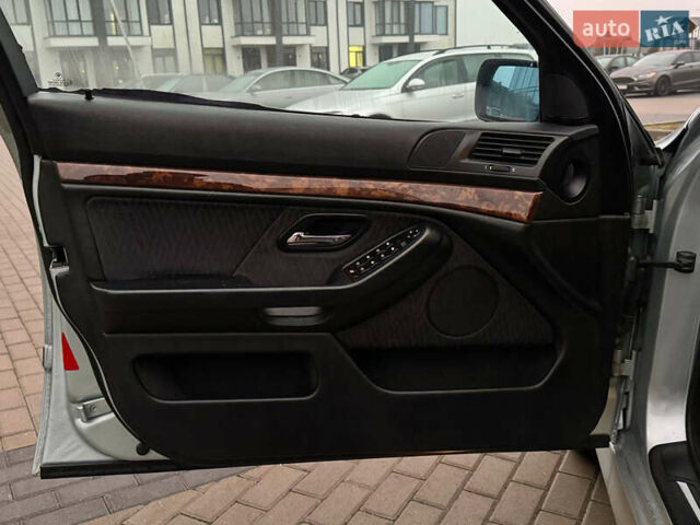 Сірий БМВ 5 Серія, об'ємом двигуна 2.5 л та пробігом 264 тис. км за 6000 $, фото 15 на Automoto.ua