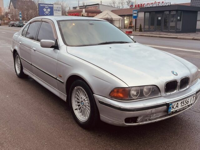 Серый БМВ 5 Серия, объемом двигателя 2.8 л и пробегом 282 тыс. км за 3499 $, фото 1 на Automoto.ua