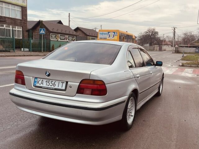 Серый БМВ 5 Серия, объемом двигателя 2.8 л и пробегом 282 тыс. км за 3499 $, фото 2 на Automoto.ua