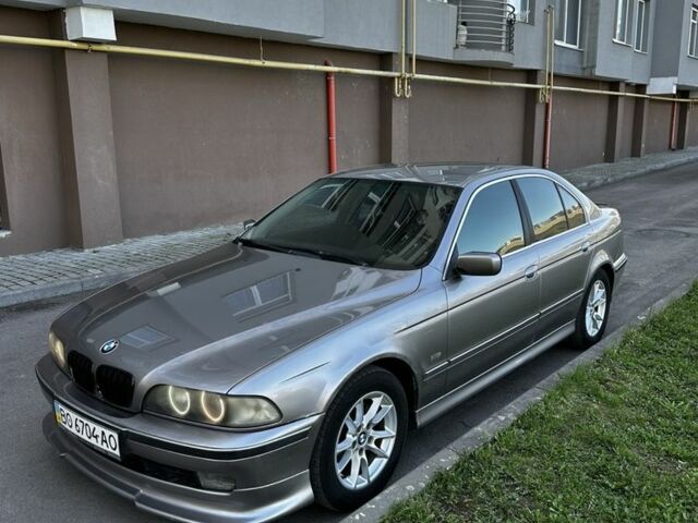 Серый БМВ 5 Серия, объемом двигателя 2.8 л и пробегом 400 тыс. км за 4500 $, фото 2 на Automoto.ua