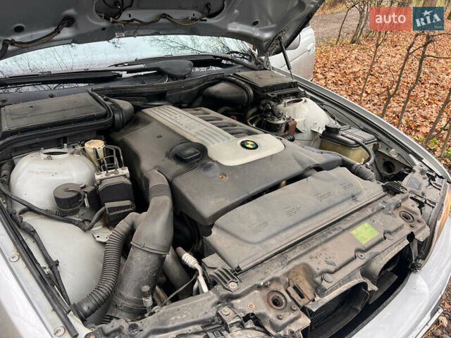 Серый БМВ 5 Серия, объемом двигателя 2.5 л и пробегом 300 тыс. км за 4300 $, фото 31 на Automoto.ua