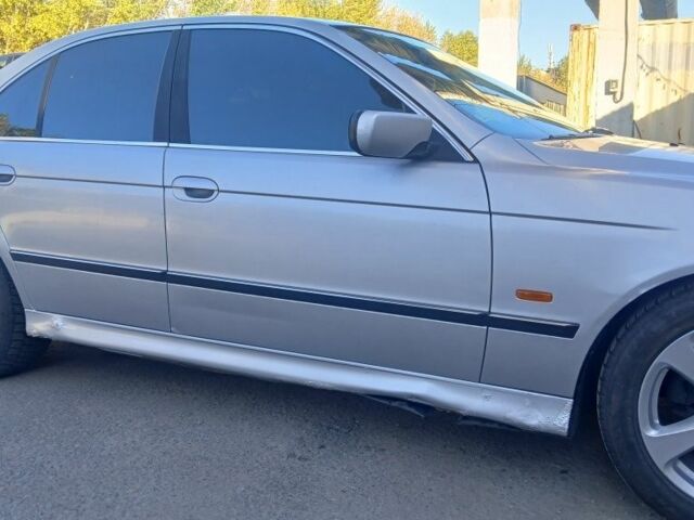 Сірий БМВ 5 Серія, об'ємом двигуна 2.9 л та пробігом 425 тис. км за 6000 $, фото 2 на Automoto.ua