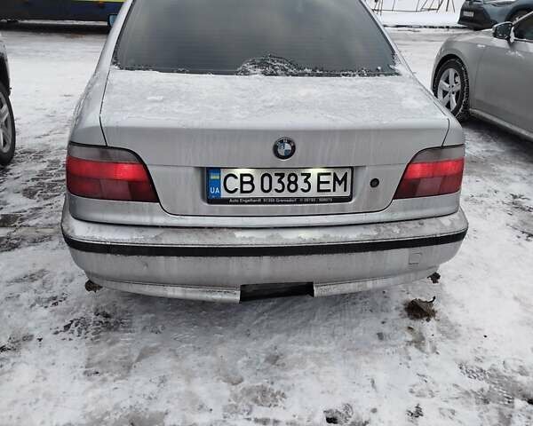 Серый БМВ 5 Серия, объемом двигателя 1.99 л и пробегом 316 тыс. км за 3800 $, фото 1 на Automoto.ua