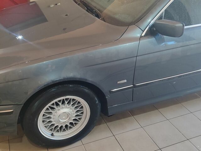 Сірий БМВ 5 Серія, об'ємом двигуна 2.9 л та пробігом 550 тис. км за 5300 $, фото 1 на Automoto.ua