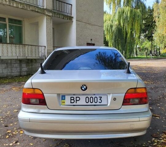 Серый БМВ 5 Серия, объемом двигателя 2.5 л и пробегом 390 тыс. км за 3700 $, фото 5 на Automoto.ua