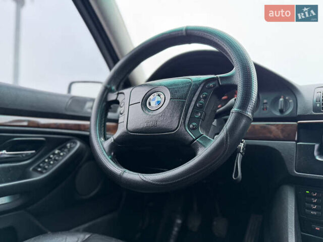 Серый БМВ 5 Серия, объемом двигателя 2 л и пробегом 310 тыс. км за 3999 $, фото 29 на Automoto.ua