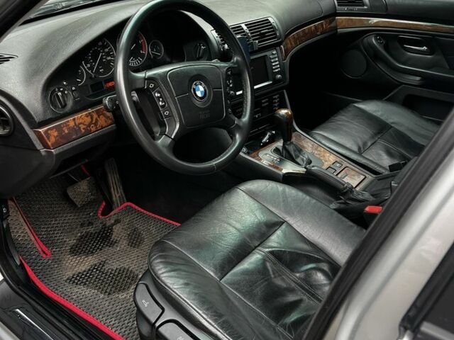 Сірий БМВ 5 Серія, об'ємом двигуна 2.9 л та пробігом 390 тис. км за 6099 $, фото 1 на Automoto.ua