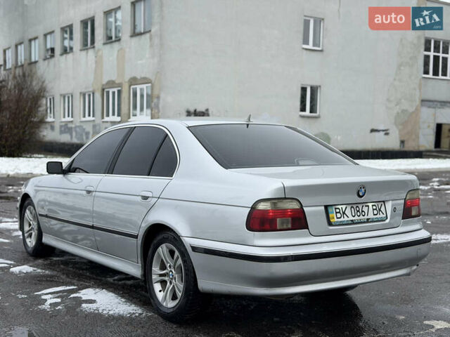 Серый БМВ 5 Серия, объемом двигателя 2 л и пробегом 310 тыс. км за 3999 $, фото 21 на Automoto.ua