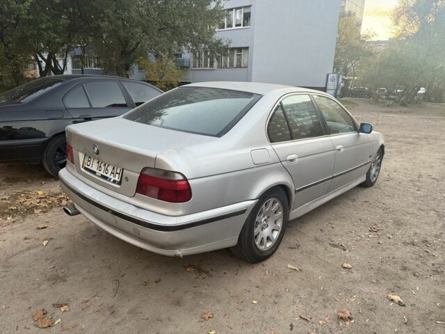 БМВ 5 Серия 2000 в Днепре (Днепропетровске) на Automoto.ua Серый БМВ 5 Серия, объемом двигателя 3 л и пробегом 325 тыс. км за 3300 $, фото 4 на Automoto.ua