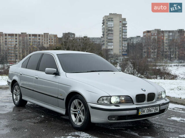 Серый БМВ 5 Серия, объемом двигателя 2 л и пробегом 310 тыс. км за 3999 $, фото 5 на Automoto.ua