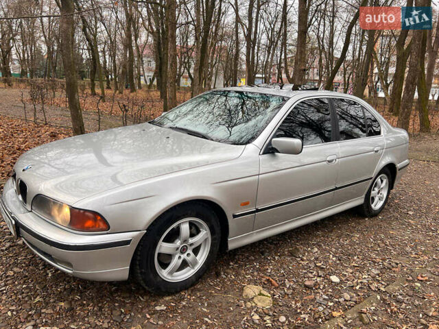 Серый БМВ 5 Серия, объемом двигателя 2.5 л и пробегом 300 тыс. км за 4300 $, фото 7 на Automoto.ua