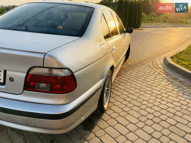 Серый БМВ 5 Серия, объемом двигателя 2.8 л и пробегом 400 тыс. км за 6300 $, фото 5 на Automoto.ua