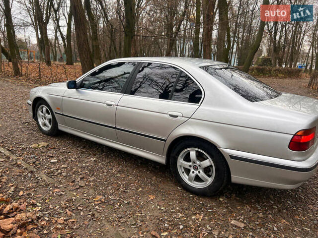 Серый БМВ 5 Серия, объемом двигателя 2.5 л и пробегом 300 тыс. км за 4300 $, фото 6 на Automoto.ua