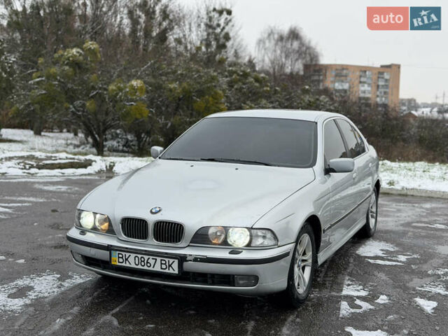 Серый БМВ 5 Серия, объемом двигателя 2 л и пробегом 310 тыс. км за 3999 $, фото 8 на Automoto.ua