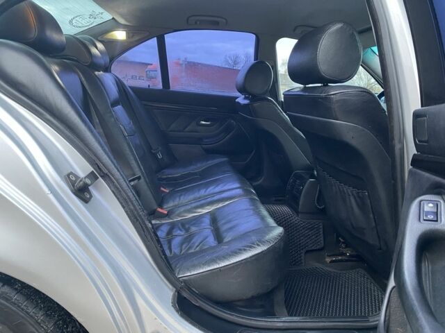 БМВ 5 Серія 2000 у Рокитне на Automoto.ua Сірий БМВ 5 Серія, об'ємом двигуна 3 л та пробігом 300 тис. км за 3850 $, фото 17 на Automoto.ua