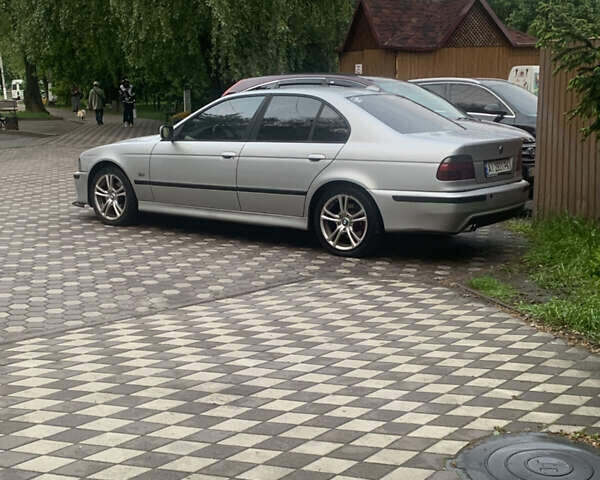 Сірий БМВ 5 Серія, об'ємом двигуна 3 л та пробігом 386 тис. км за 6500 $, фото 4 на Automoto.ua