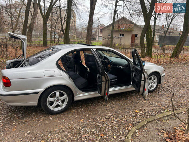 Серый БМВ 5 Серия, объемом двигателя 2.5 л и пробегом 300 тыс. км за 4300 $, фото 30 на Automoto.ua